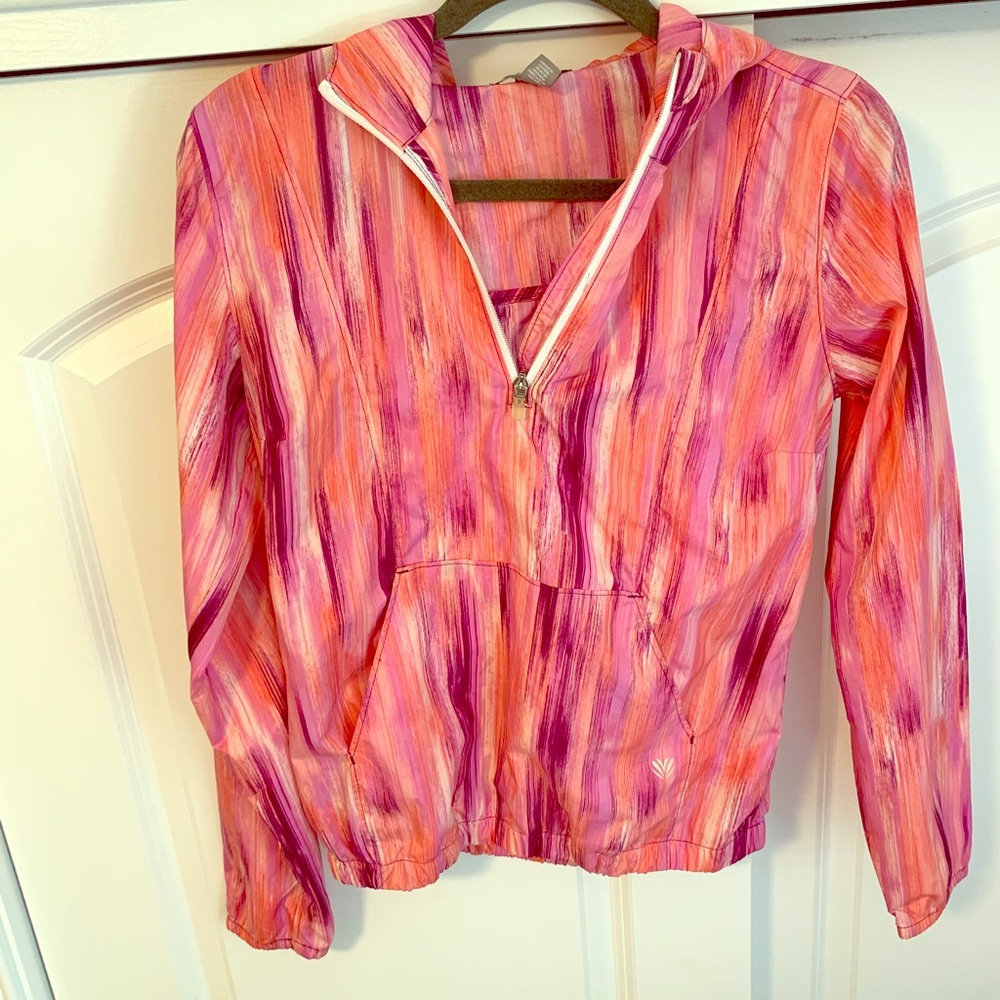 Pink pull over wind breaker